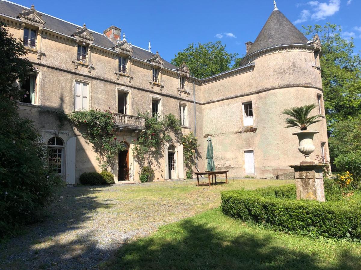 Saint-Sulpice-en-Pareds Chateau De La Mothe מראה חיצוני תמונה