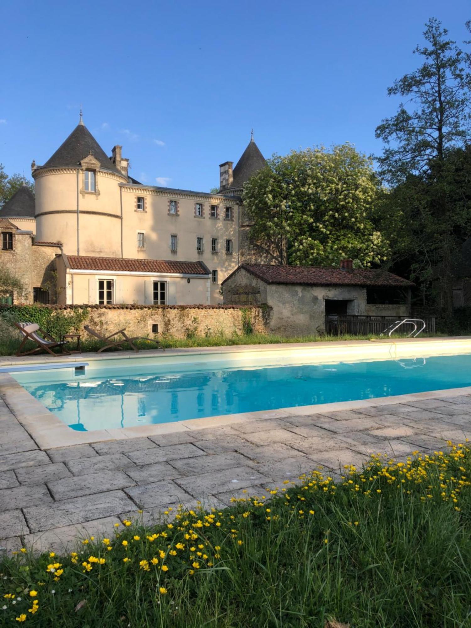 Saint-Sulpice-en-Pareds Chateau De La Mothe מראה חיצוני תמונה